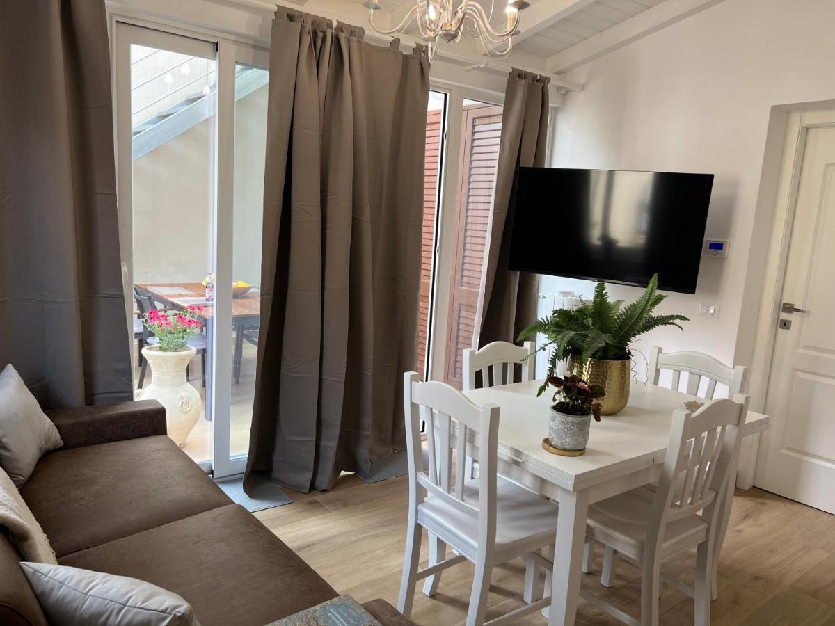 Apartament Caporama Terrasini Zewnętrze zdjęcie